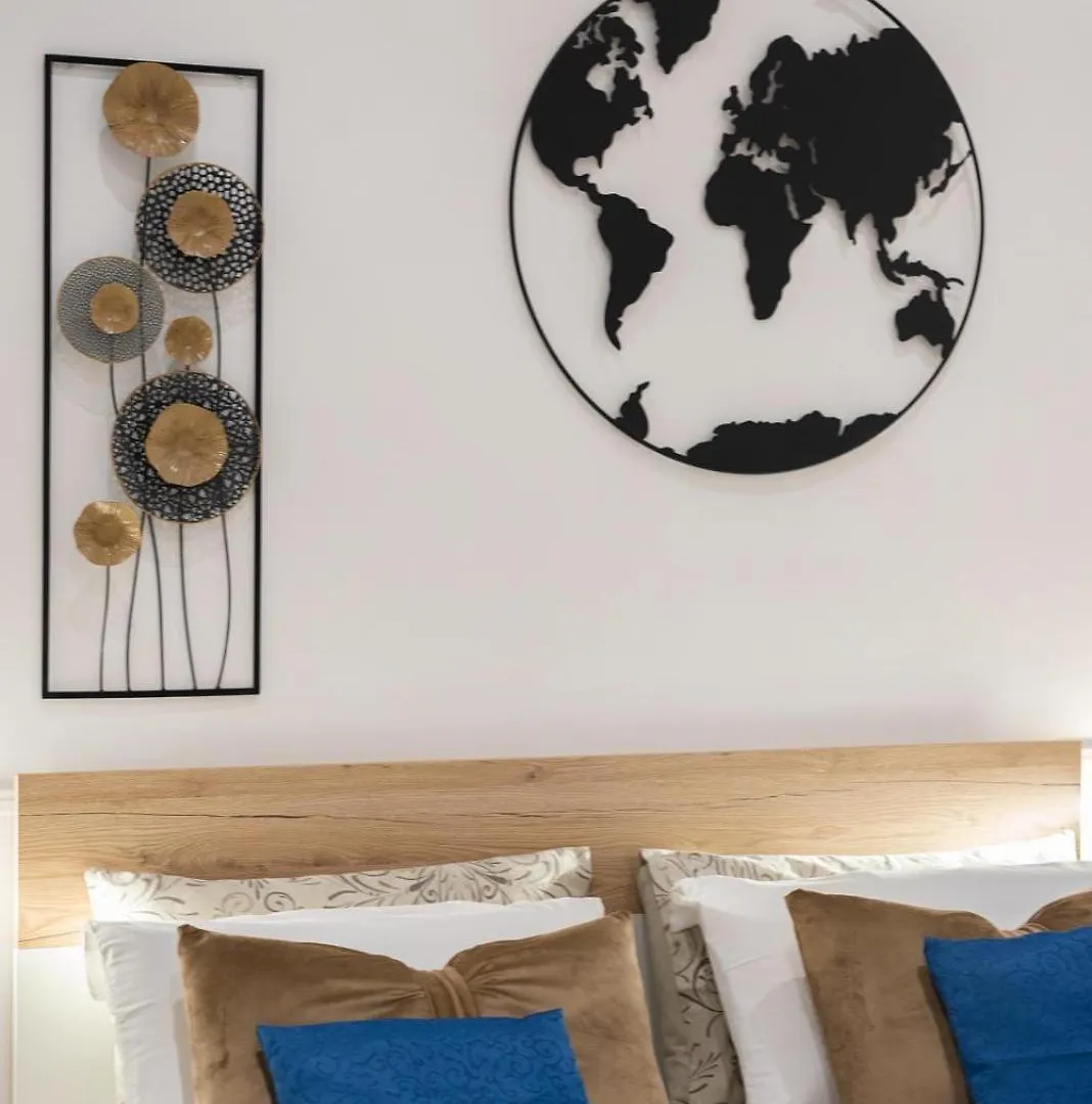 Domus Cirillo13 Apartment Naples Italy