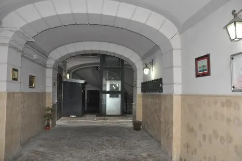 Domus Cirillo13 Apartment Naples