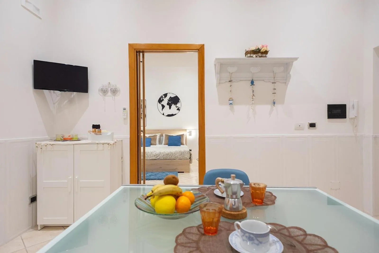 Domus Cirillo13 Apartment Naples Italy