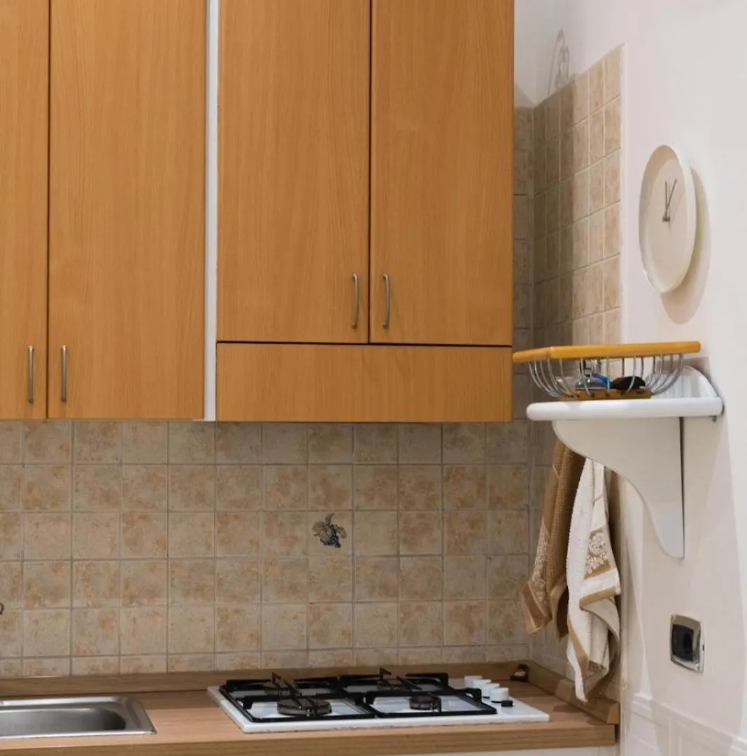 Domus Cirillo13 Apartment Naples Italy